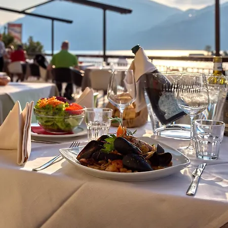 Bellavista Food&rooms Alojamento de Acomodação e Pequeno-almoço Malcesine
